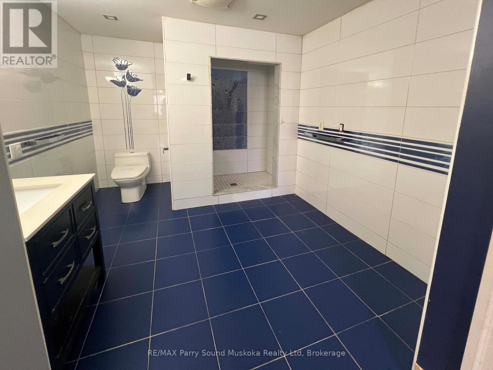 119 Gibson Street, Parry Sound, Ontario  P2A 1X6 - Photo 20 - X12565684