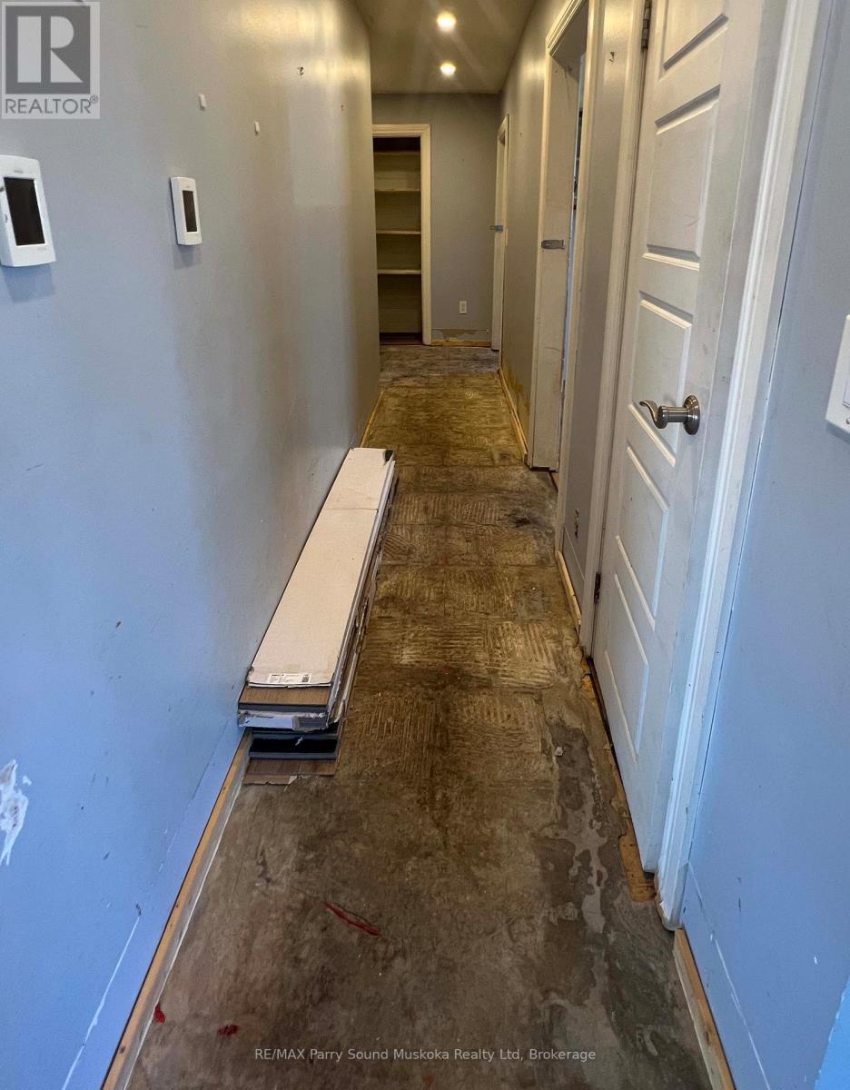 119 Gibson Street, Parry Sound, Ontario  P2A 1X6 - Photo 17 - X12565684