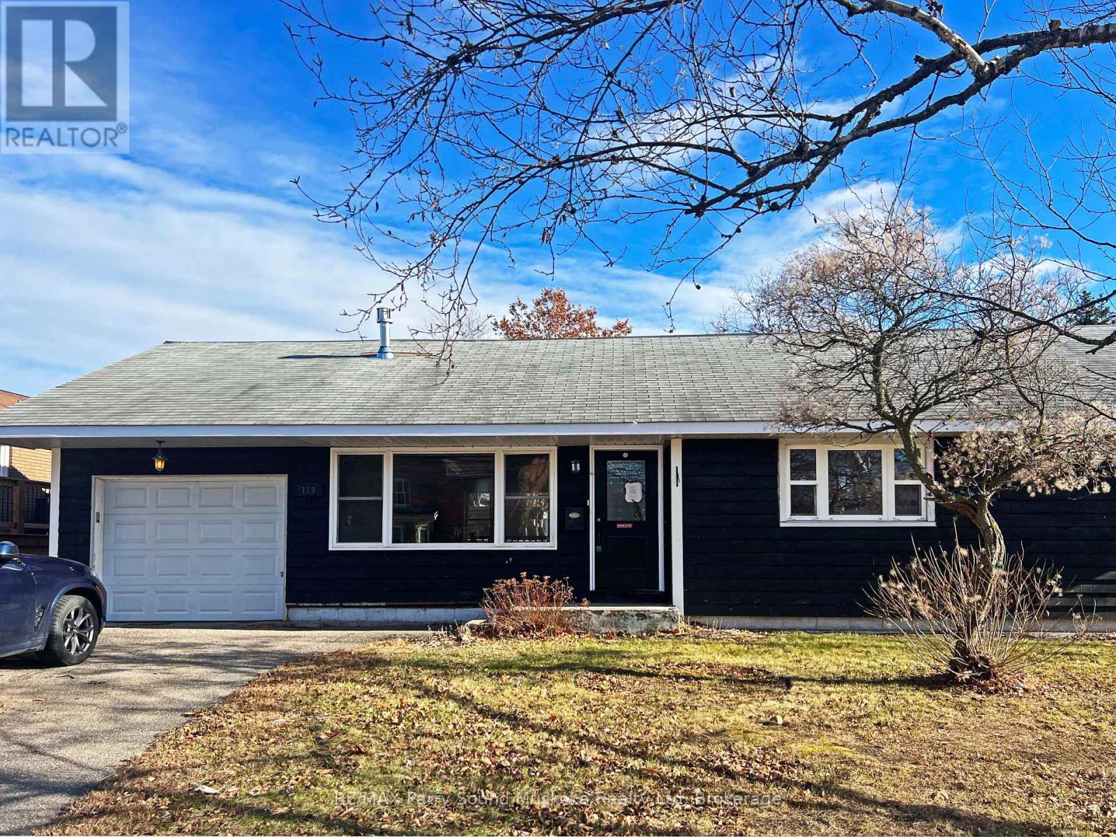 119 Gibson Street, Parry Sound, Ontario  P2A 1X6 - Photo 37 - X12565684