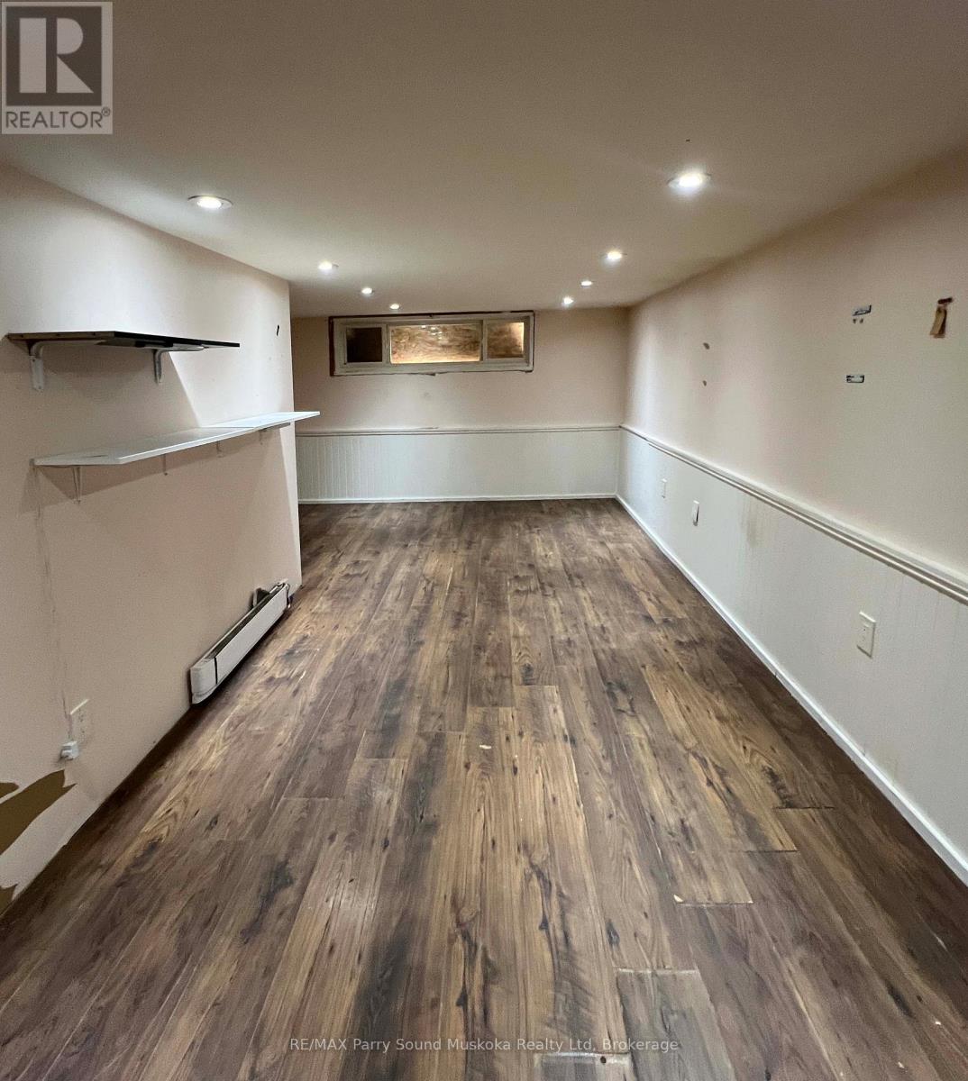 119 Gibson Street, Parry Sound, Ontario  P2A 1X6 - Photo 29 - X12565684