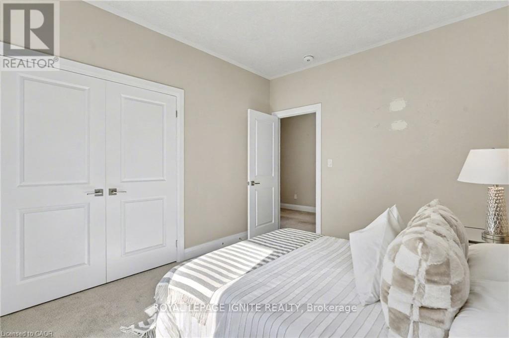 156 Ridgemount Street, Kitchener, Ontario N2P 0K4 - Photo 31 - X12480154