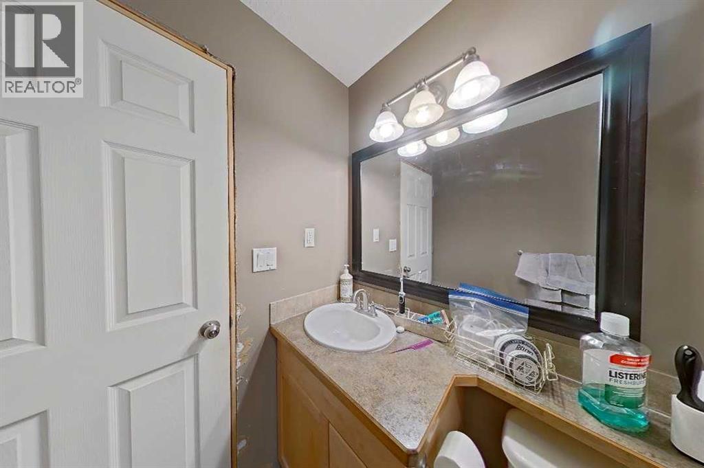 145 Blackfoot Circle W, Lethbridge, Alberta  T1K 7T4 - Photo 40 - A2269365