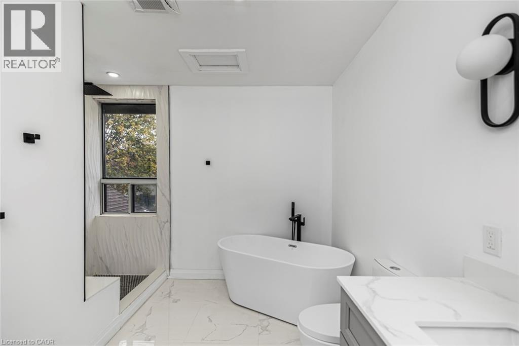 48 Aikman Avenue, Hamilton, Ontario  L8M 1P7 - Photo 21 - 40787960