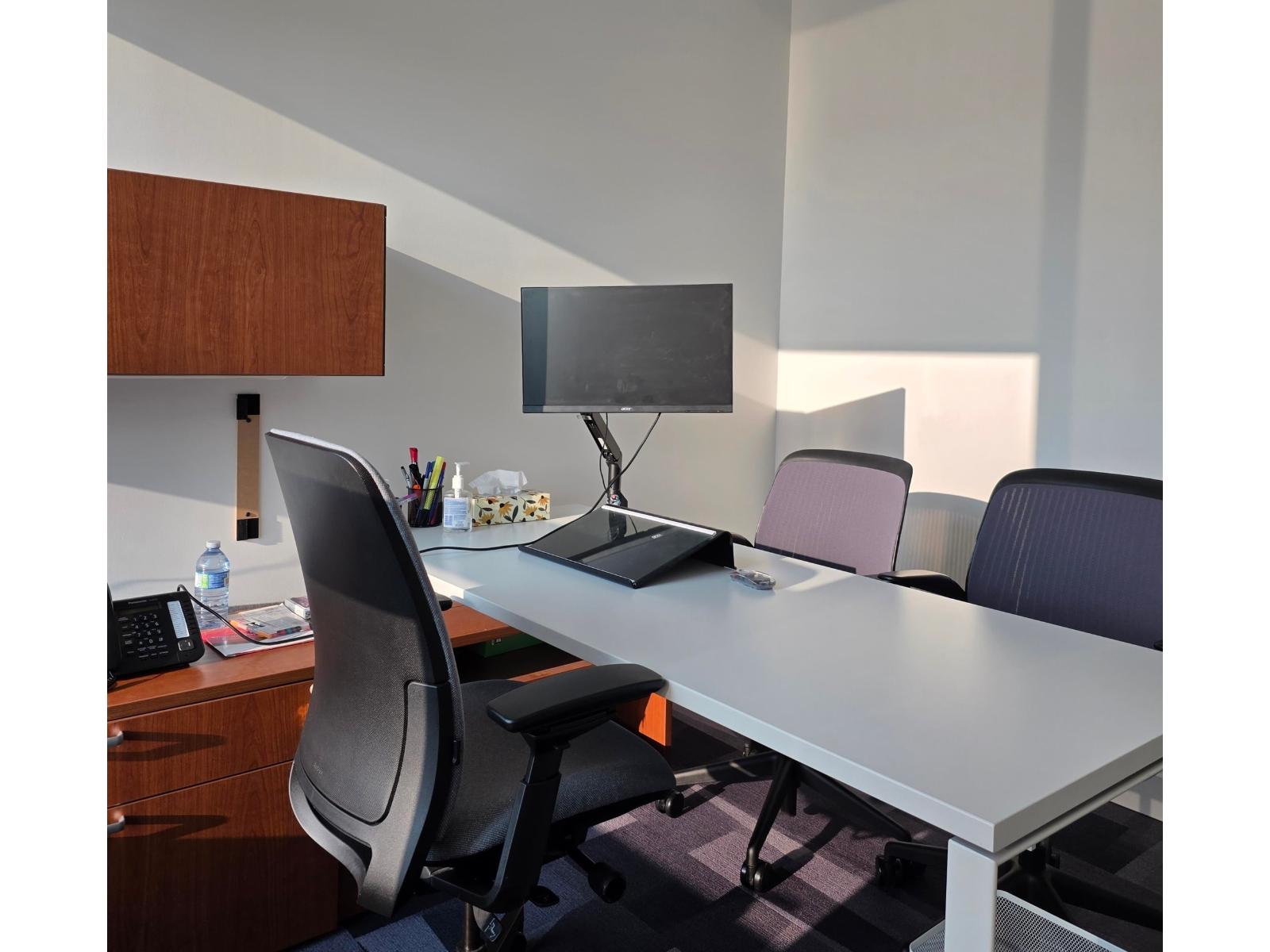 405 8318 120 Street, Surrey, British Columbia  V3W 3N4 - Photo 2 - C8072278