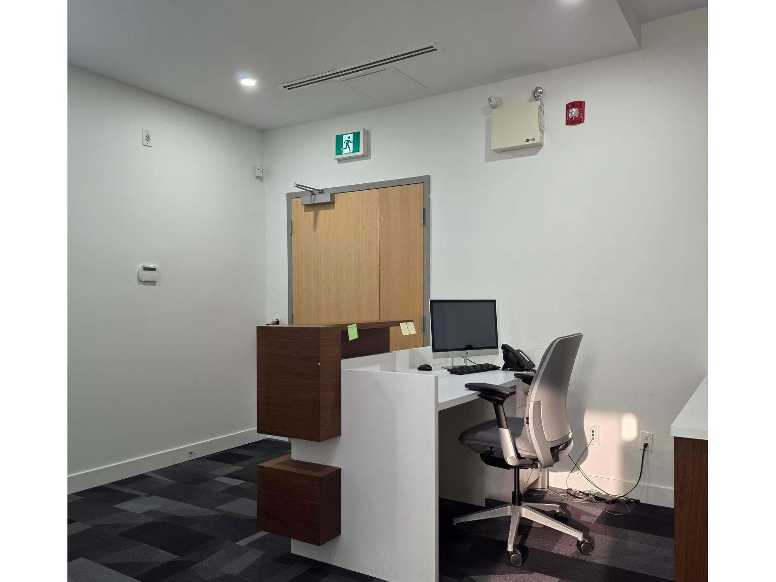 405 8318 120 Street, Surrey, British Columbia  V3W 3N4 - Photo 4 - C8072278