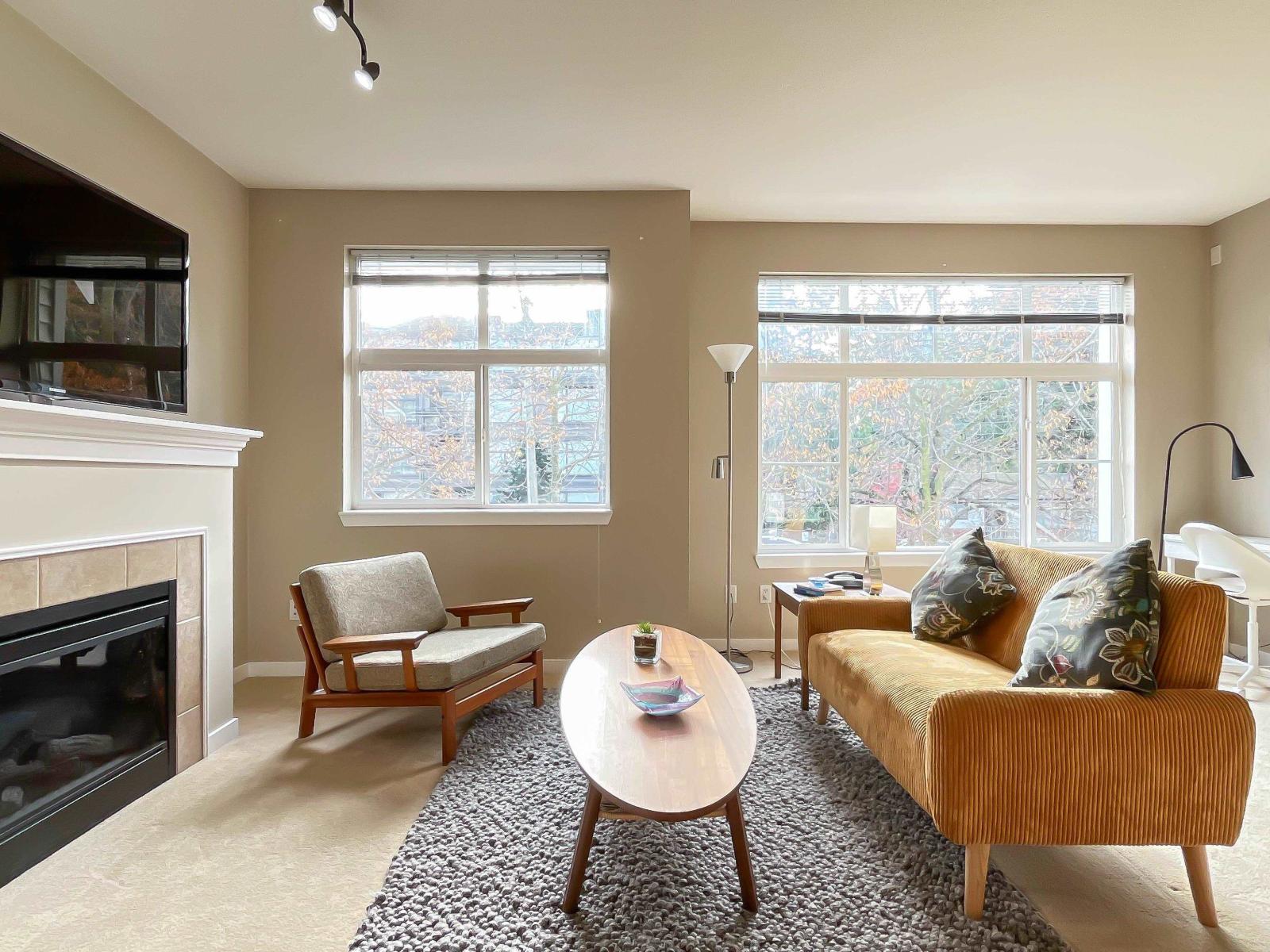 207 15299 17a Avenue, Surrey, British Columbia  V4A 1V4 - Photo 4 - R3069614