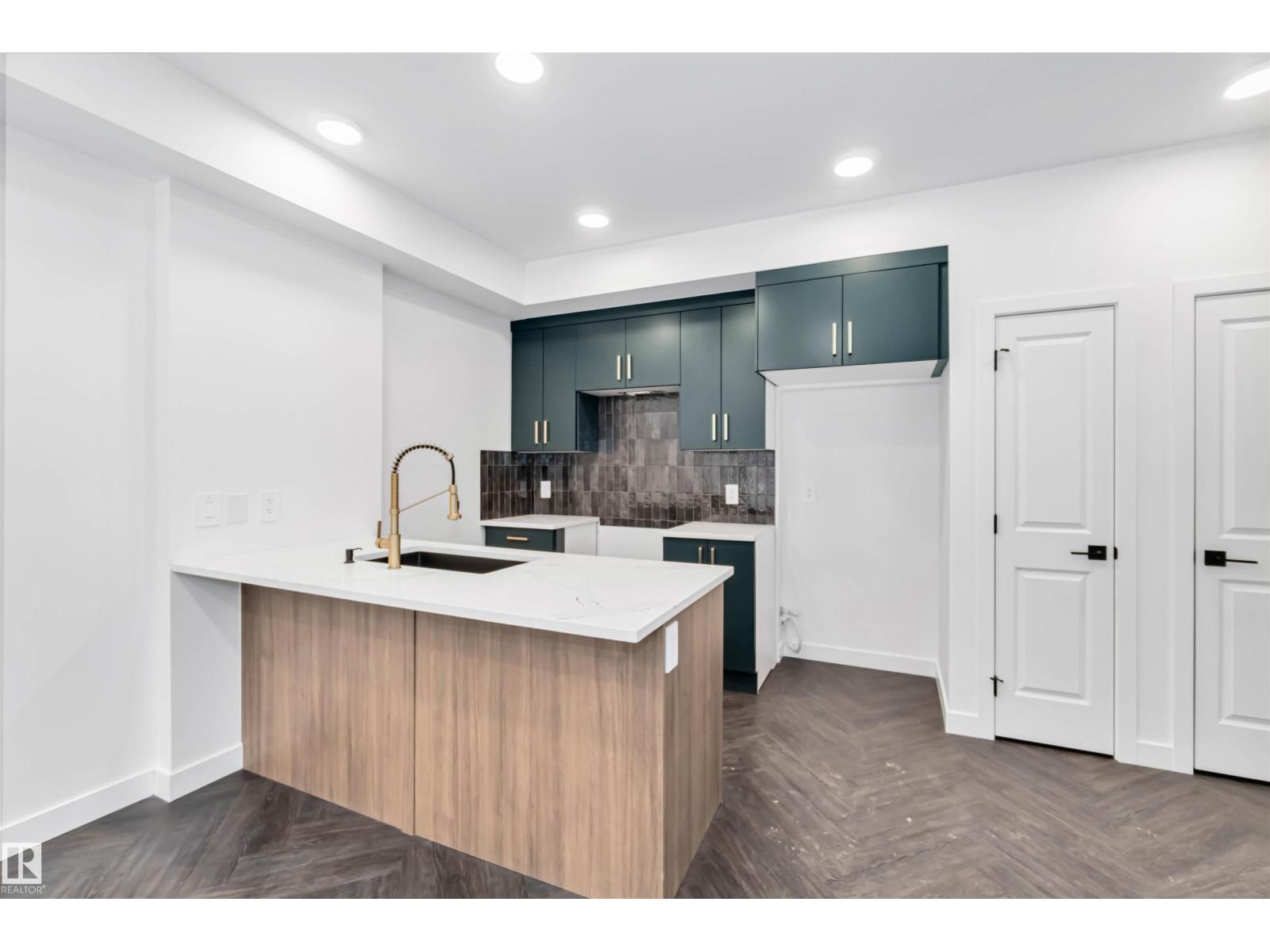 #37 16231 19 Av Sw, Edmonton, Alberta  T6W 5C6 - Photo 7 - E4456663