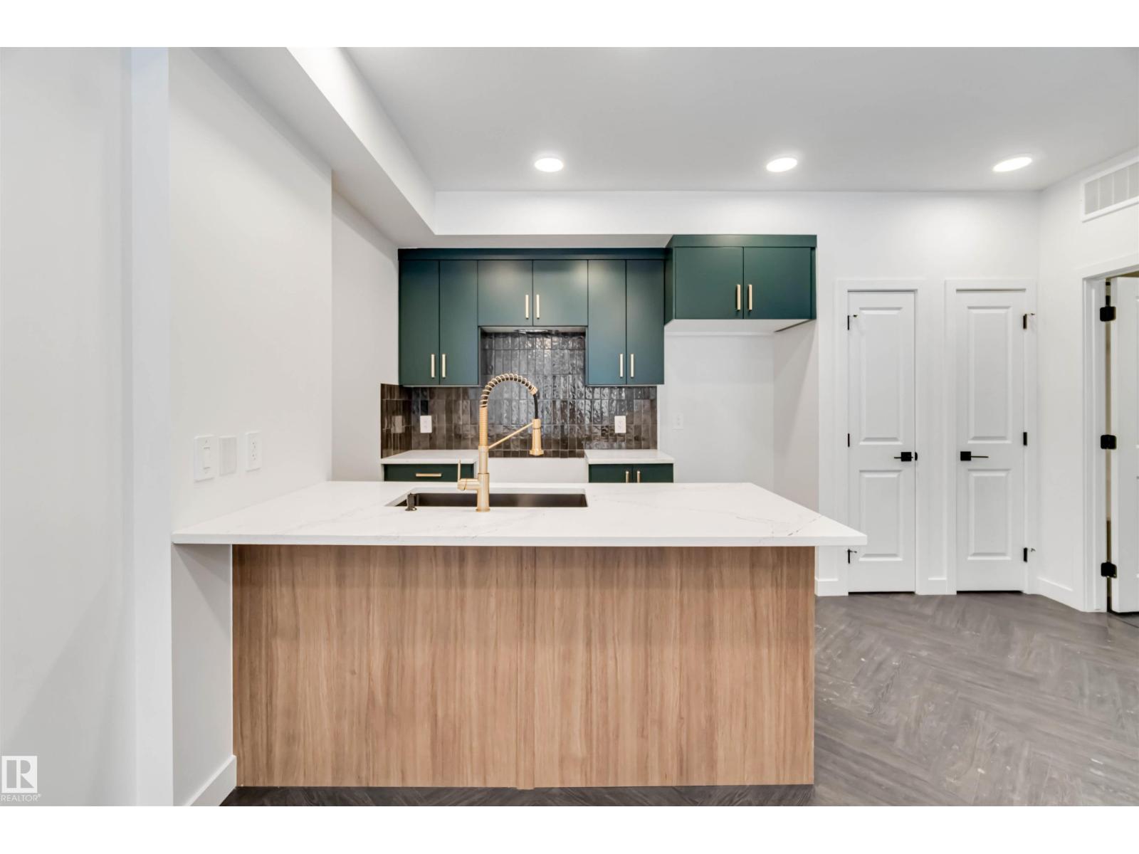 #37 16231 19 Av Sw, Edmonton, Alberta  T6W 5C6 - Photo 5 - E4456663