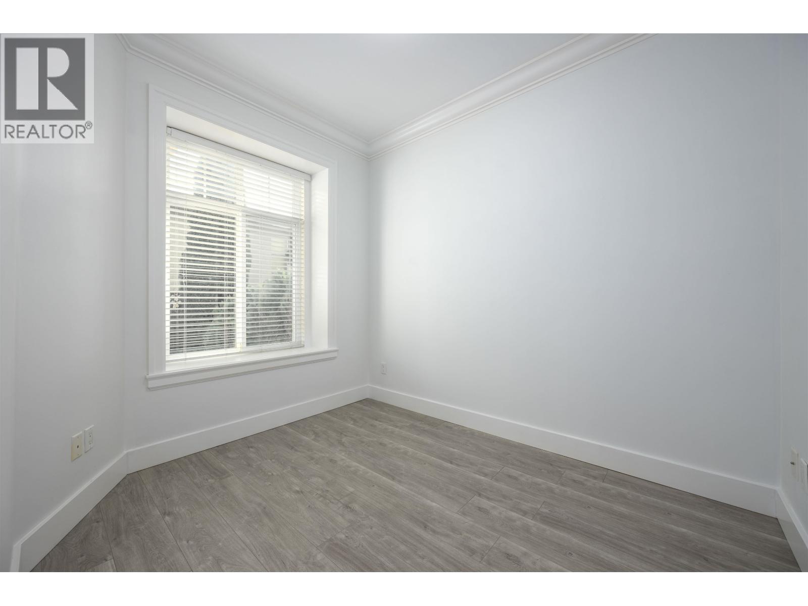 6806 Dunnedin Street, Burnaby, British Columbia  V5B 1Z2 - Photo 11 - R3069558