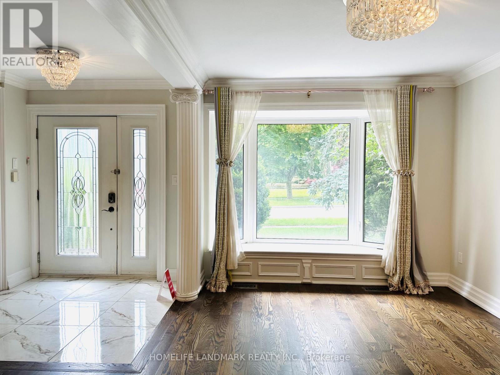 125 Bannatyne Drive, Toronto, Ontario  M2L 2P5 - Photo 16 - C12573234