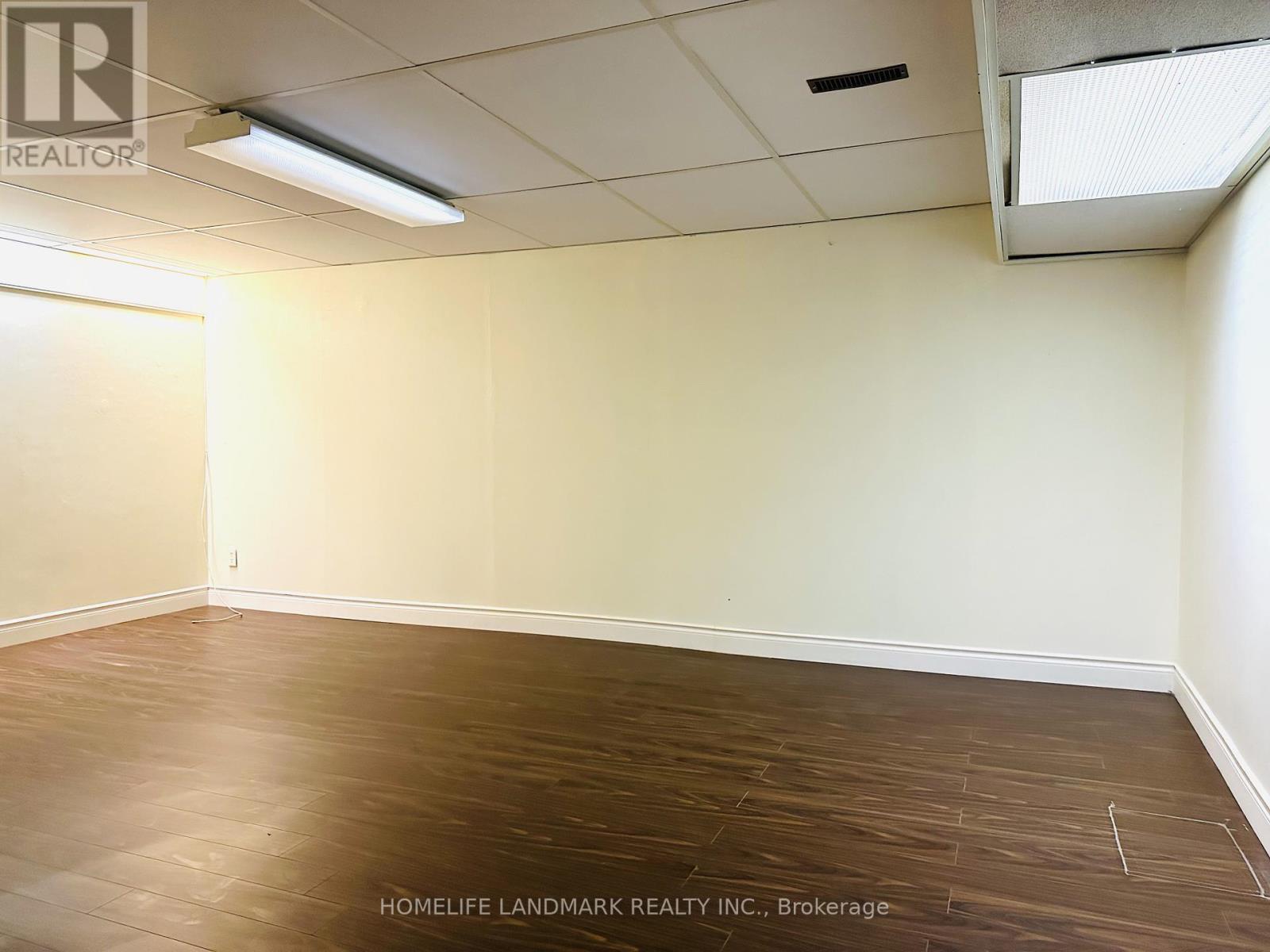 125 Bannatyne Drive, Toronto, Ontario  M2L 2P5 - Photo 26 - C12573234