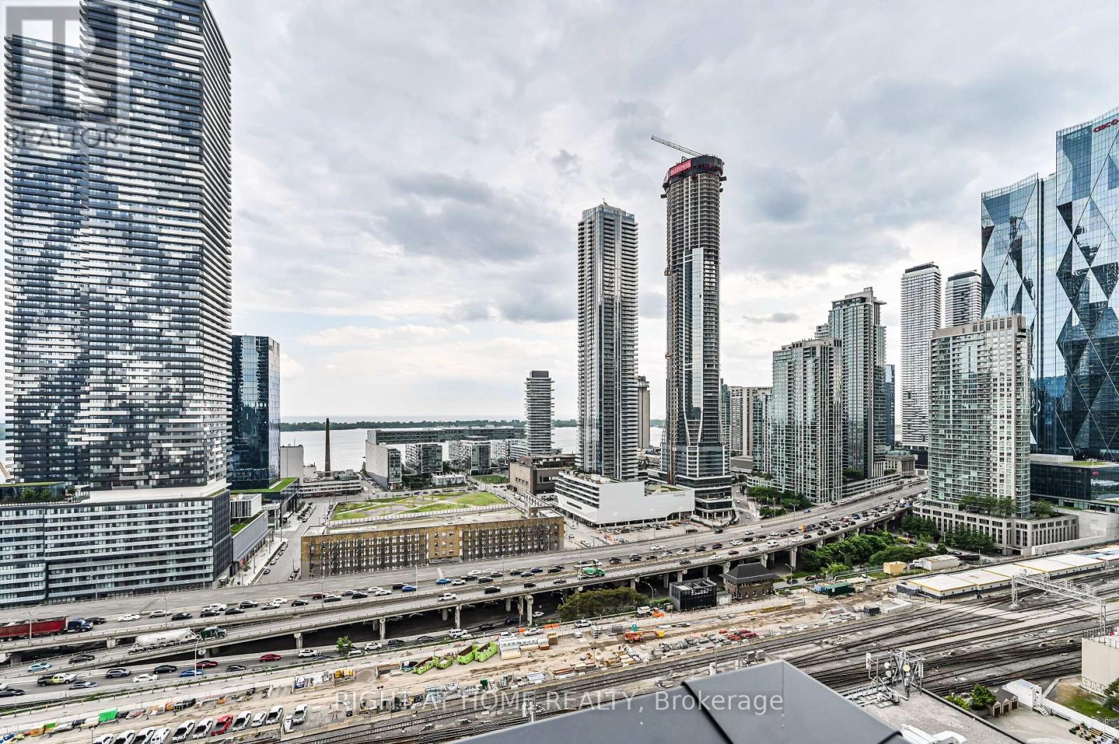 2205 - 2a Church Street, Toronto, Ontario  M5E 0E1 - Photo 11 - C12573264