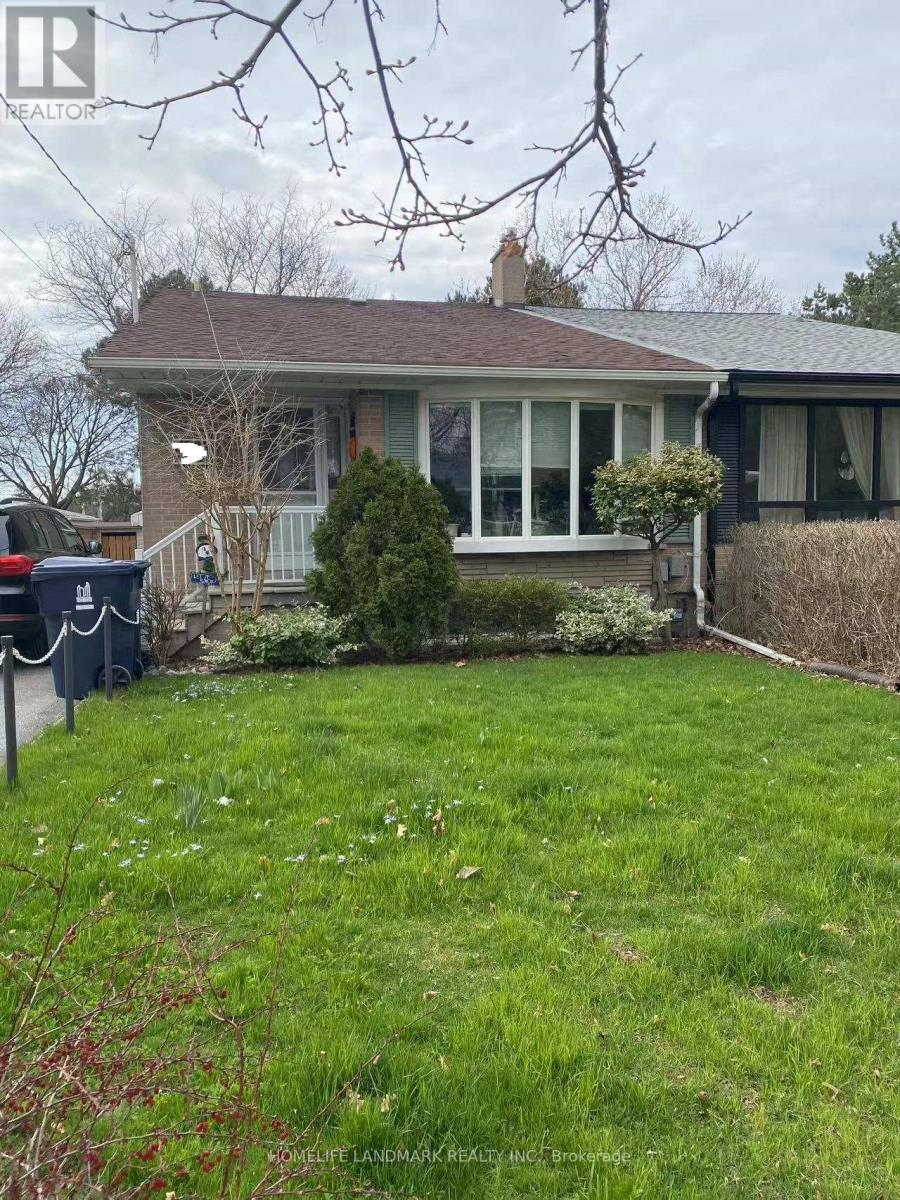 Main Floor - 126 Roywood Drive, Toronto, Ontario  M3A 2E1 - Photo 8 - C12573316