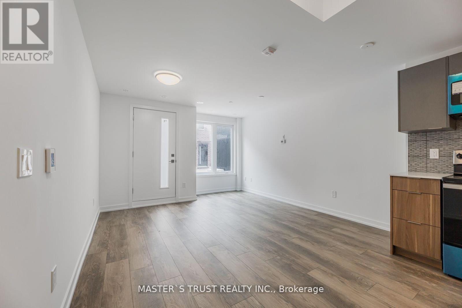 54 - 10 Calamint Lane, Toronto, Ontario  M1W 2H1 - Photo 3 - E12573238