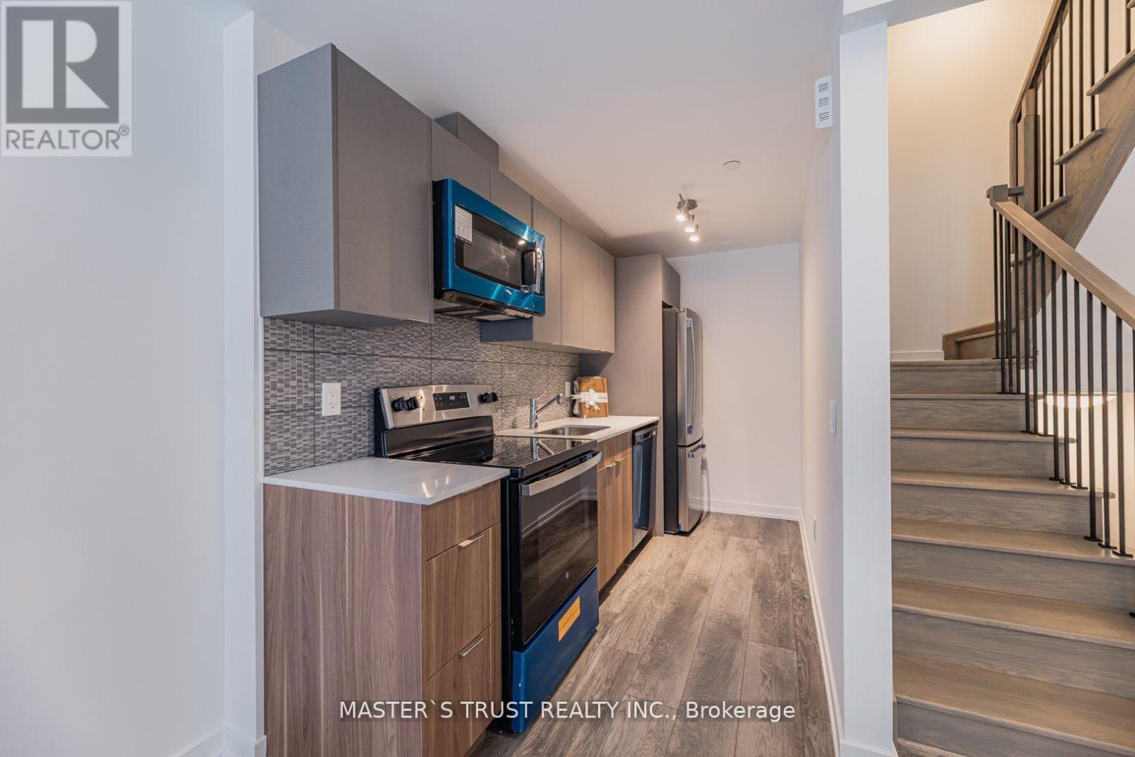 54 - 10 Calamint Lane, Toronto, Ontario  M1W 2H1 - Photo 8 - E12573238