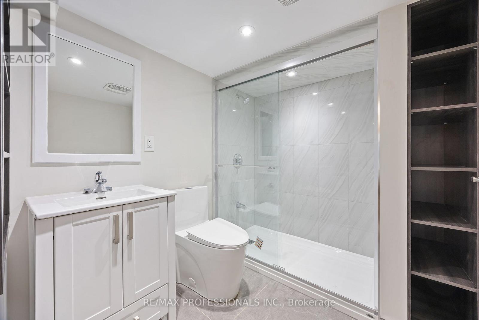 Basement - 470 Donlands Avenue, Toronto, Ontario  M4J 3S5 - Photo 8 - E12573250