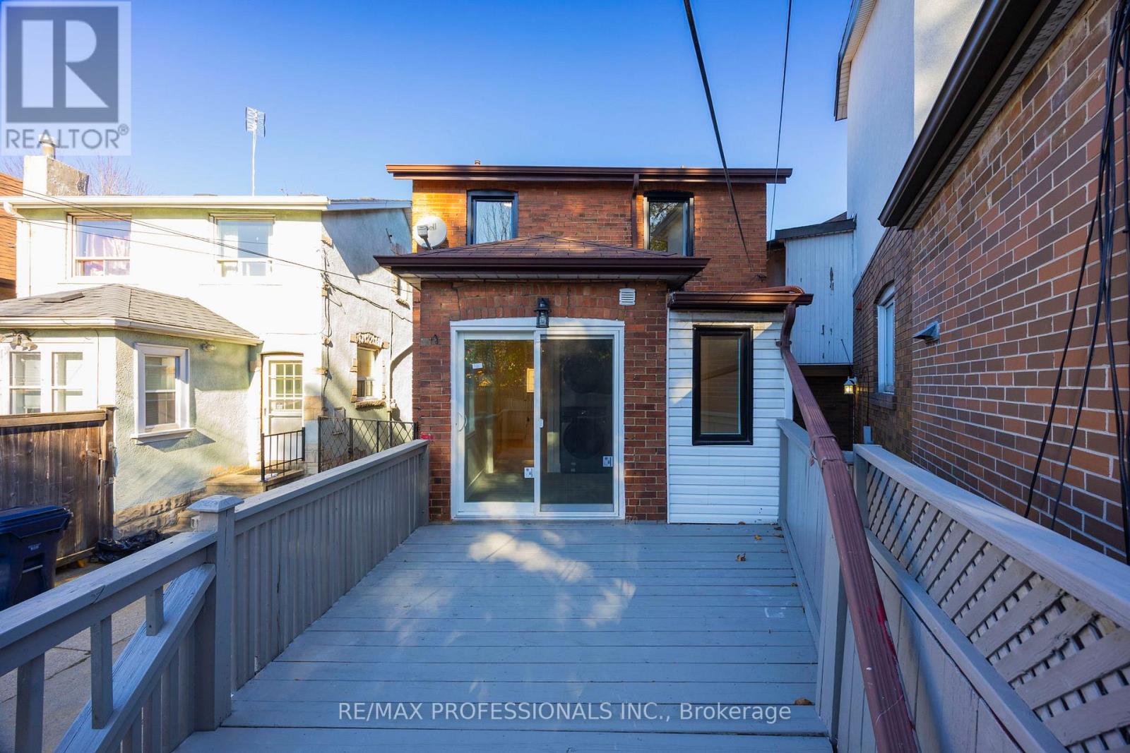 Main - 470 Donlands Avenue, Toronto, Ontario  M4J 3S5 - Photo 26 - E12573252