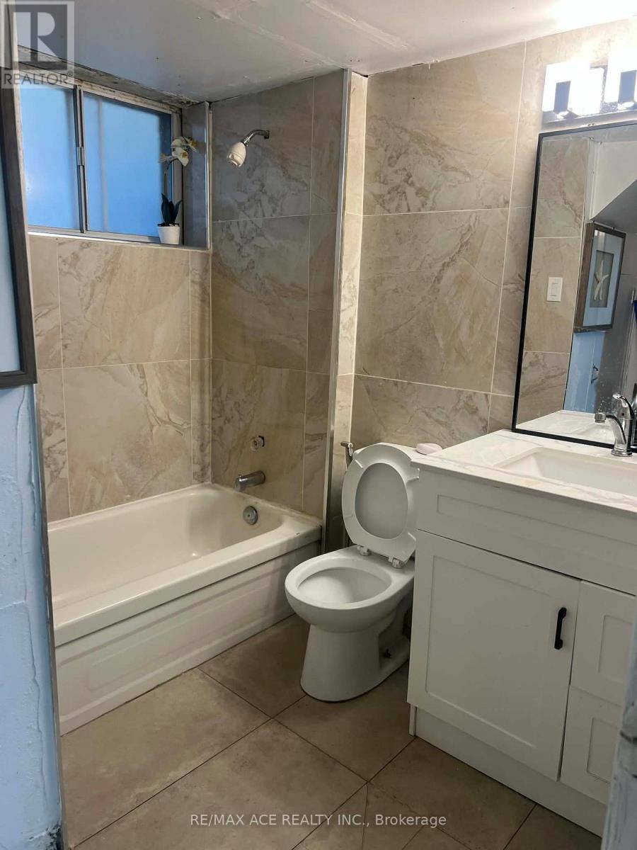 Bsmt - 3715 St Clair Avenue E, Toronto, Ontario  M1M 1T5 - Photo 8 - E12573310