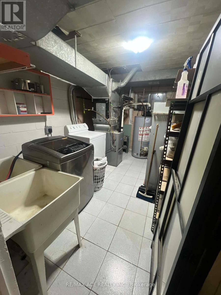 Bsmt - 3715 St Clair Avenue E, Toronto, Ontario  M1M 1T5 - Photo 9 - E12573310