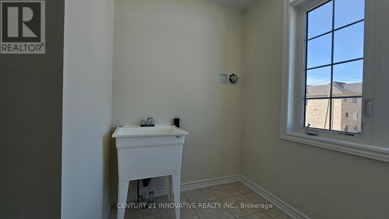 1141 Azalea Avenue, Pickering, Ontario  L1X 2R2 - Photo 13 - E12573322