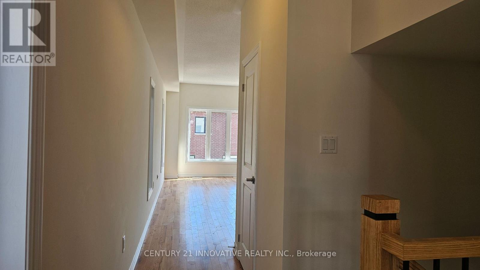 1141 Azalea Avenue, Pickering, Ontario  L1X 2R2 - Photo 2 - E12573322