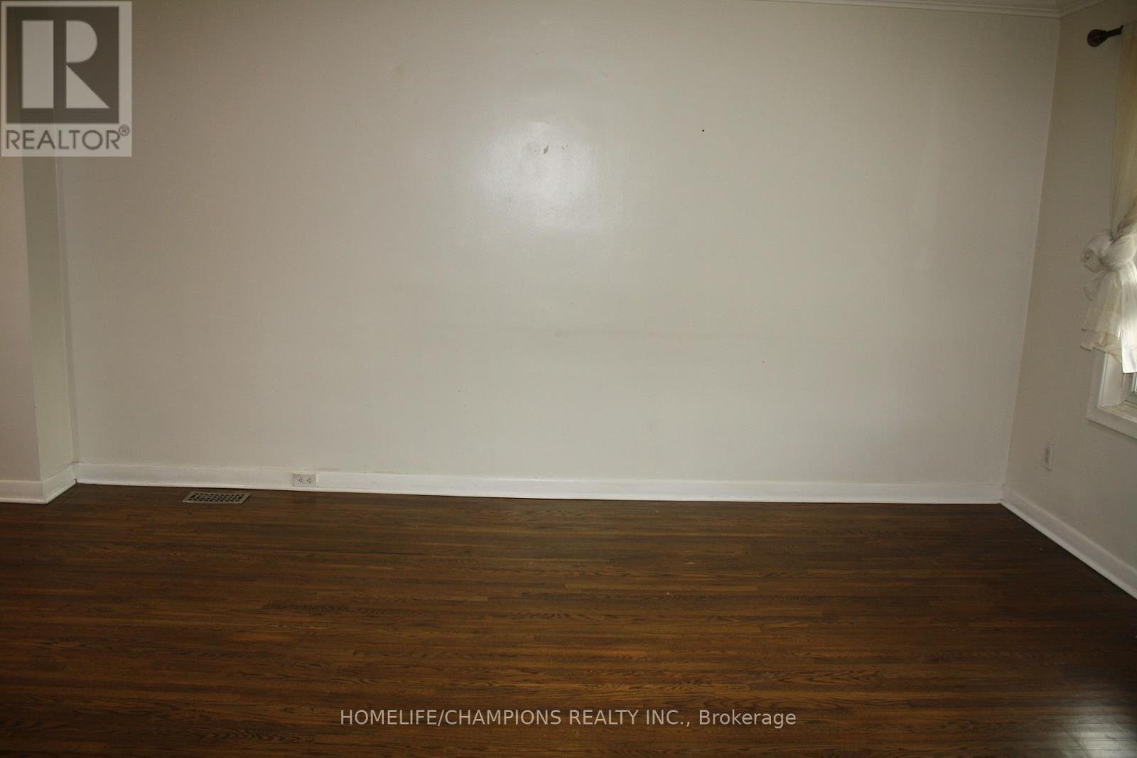 41 Medway Crescent, Toronto, Ontario  M1P 3T7 - Photo 6 - E12573330