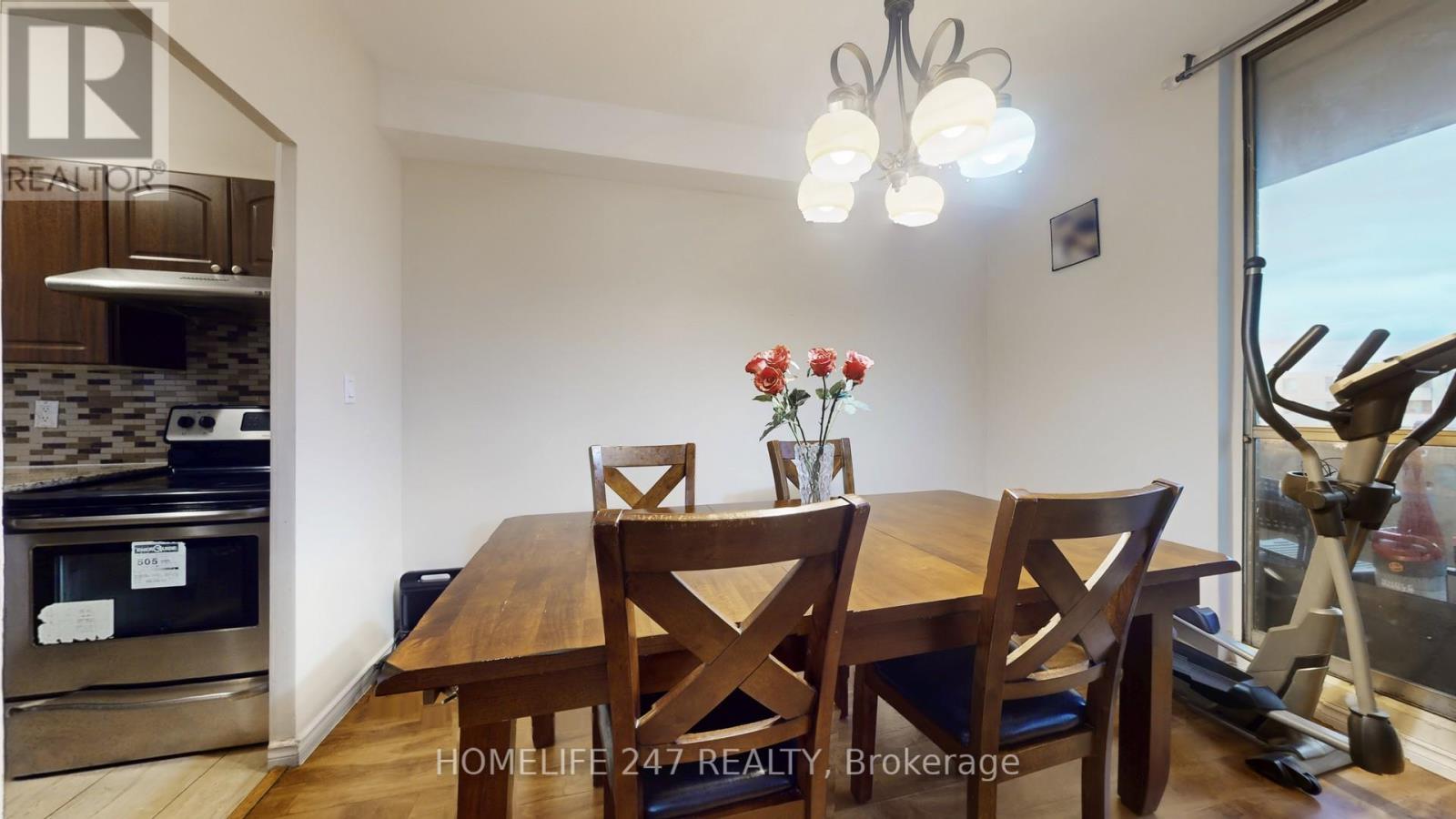 Ph 04 - 5 Massey Square, Toronto, Ontario  M4C 5L6 - Photo 17 - E12573350