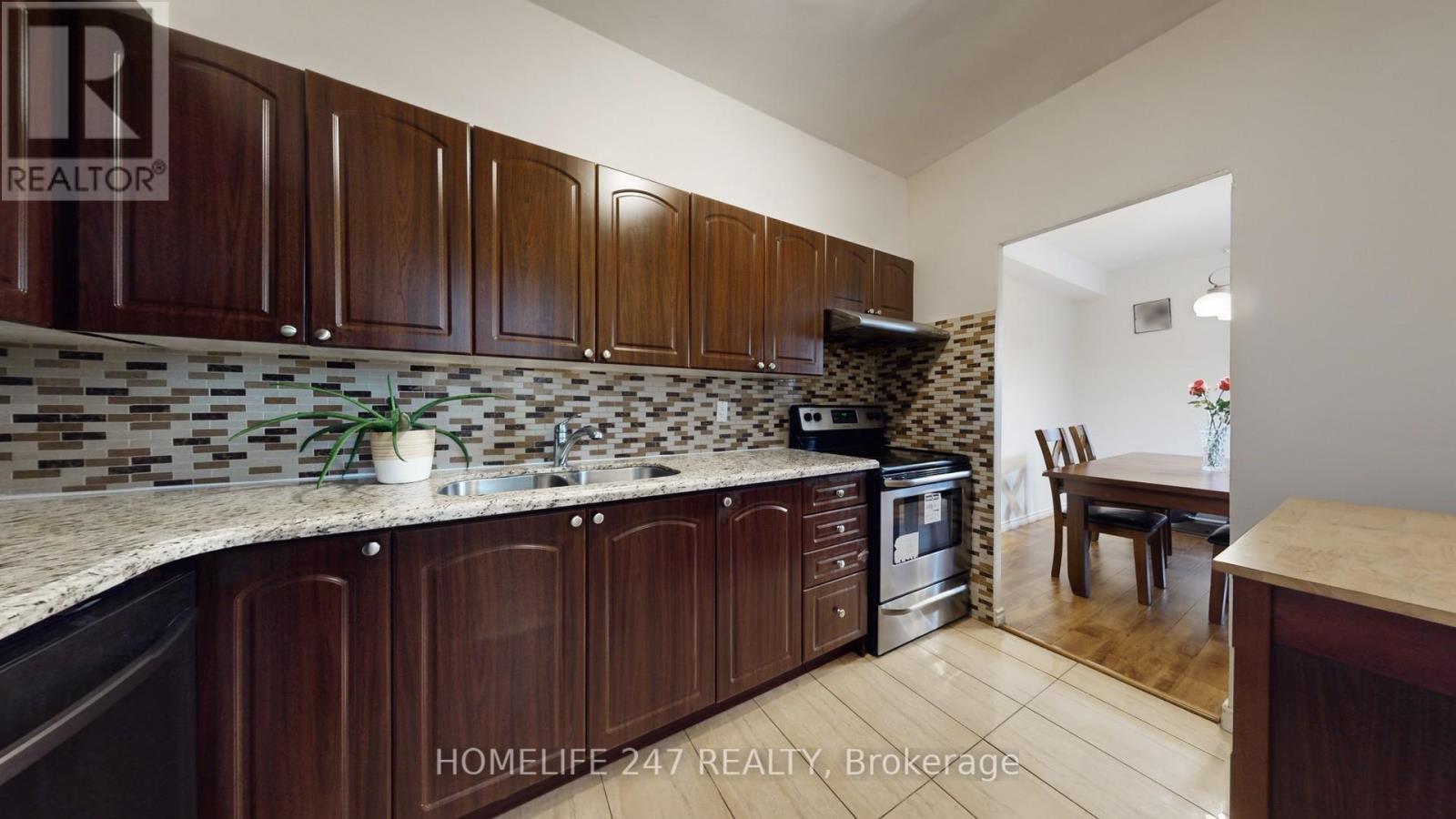 Ph 04 - 5 Massey Square, Toronto, Ontario  M4C 5L6 - Photo 22 - E12573350