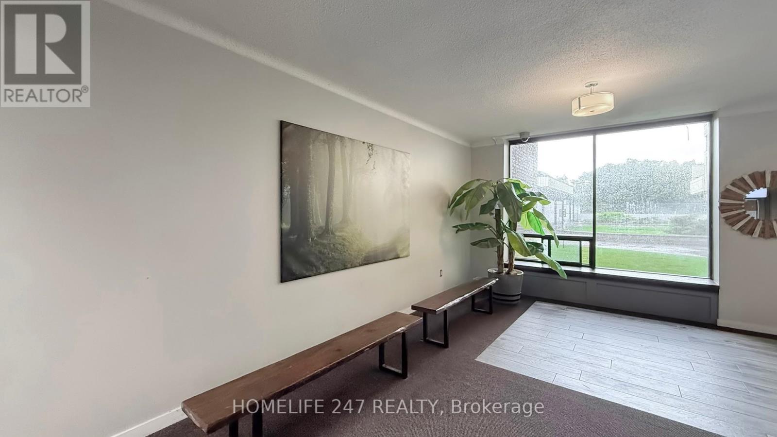 Ph 04 - 5 Massey Square, Toronto, Ontario  M4C 5L6 - Photo 8 - E12573350