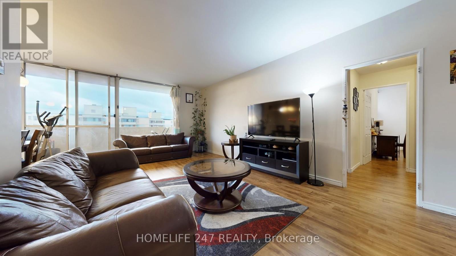 Ph 04 - 5 Massey Square, Toronto, Ontario  M4C 5L6 - Photo 9 - E12573350