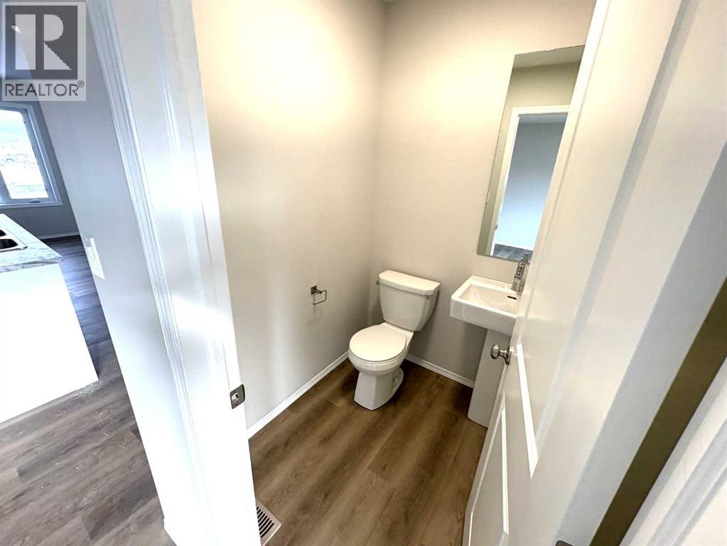 37 Louis Drive, Rural Red Deer County, Alberta  T4E 3E5 - Photo 5 - A2272382