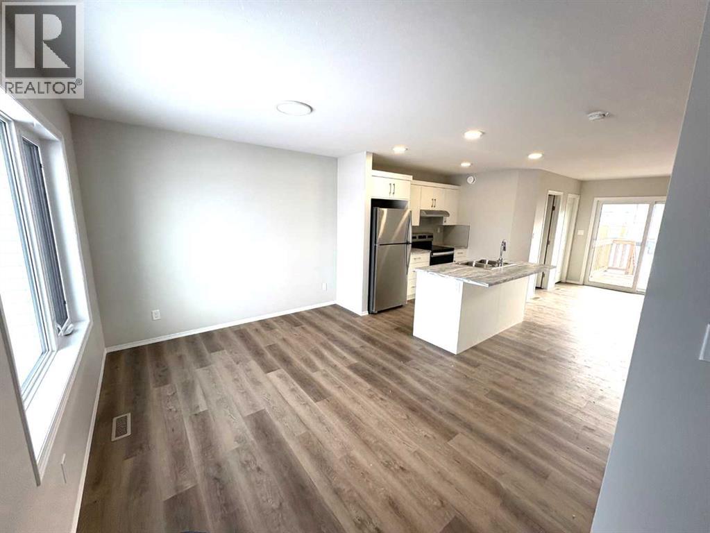 37 Louis Drive, Rural Red Deer County, Alberta  T4E 3E5 - Photo 3 - A2272382