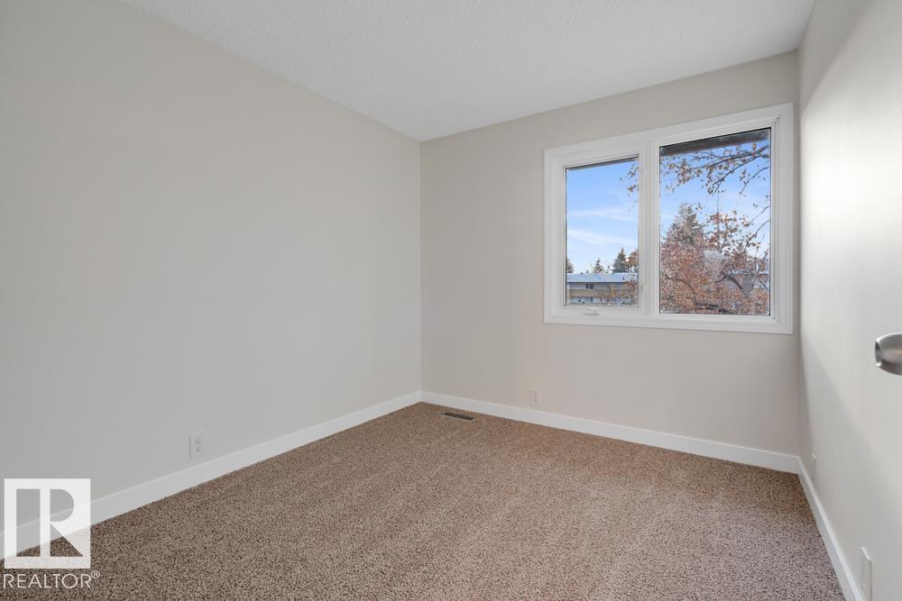 3317 139 Av Nw, Edmonton, Alberta  T5Y 1T2 - Photo 13 - E4466331