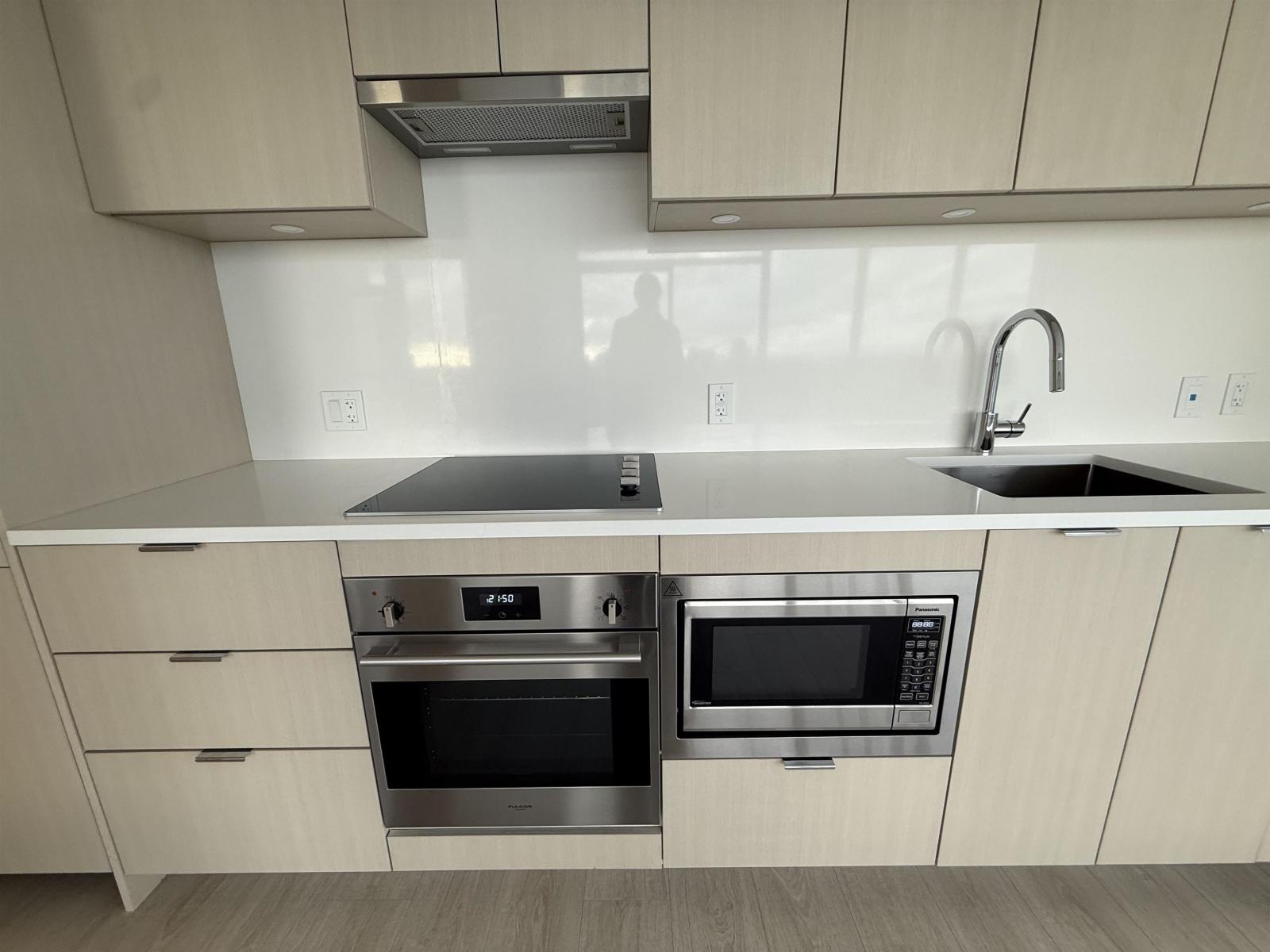 27** 13675 107a Avenue, Surrey, British Columbia  V3T 2H3 - Photo 4 - R3069220