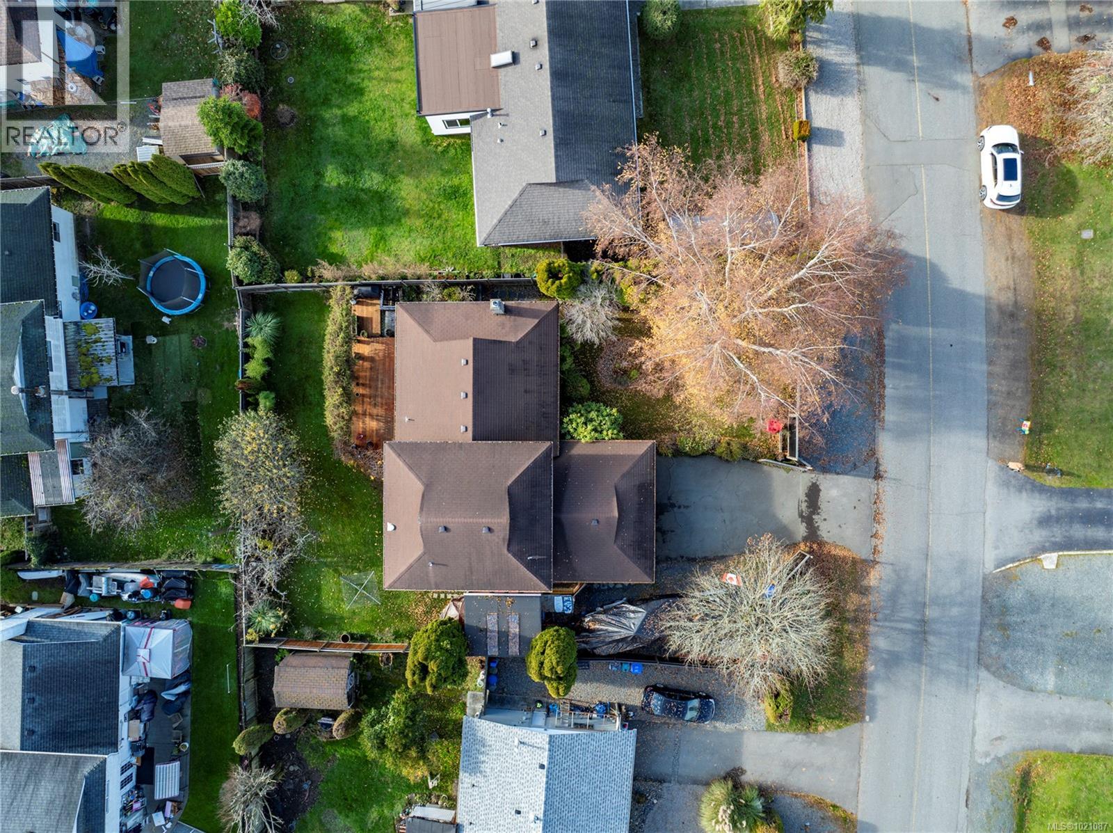 1592 Dalmatian Dr, Parksville, British Columbia  V9P 1Y7 - Photo 39 - 1021087