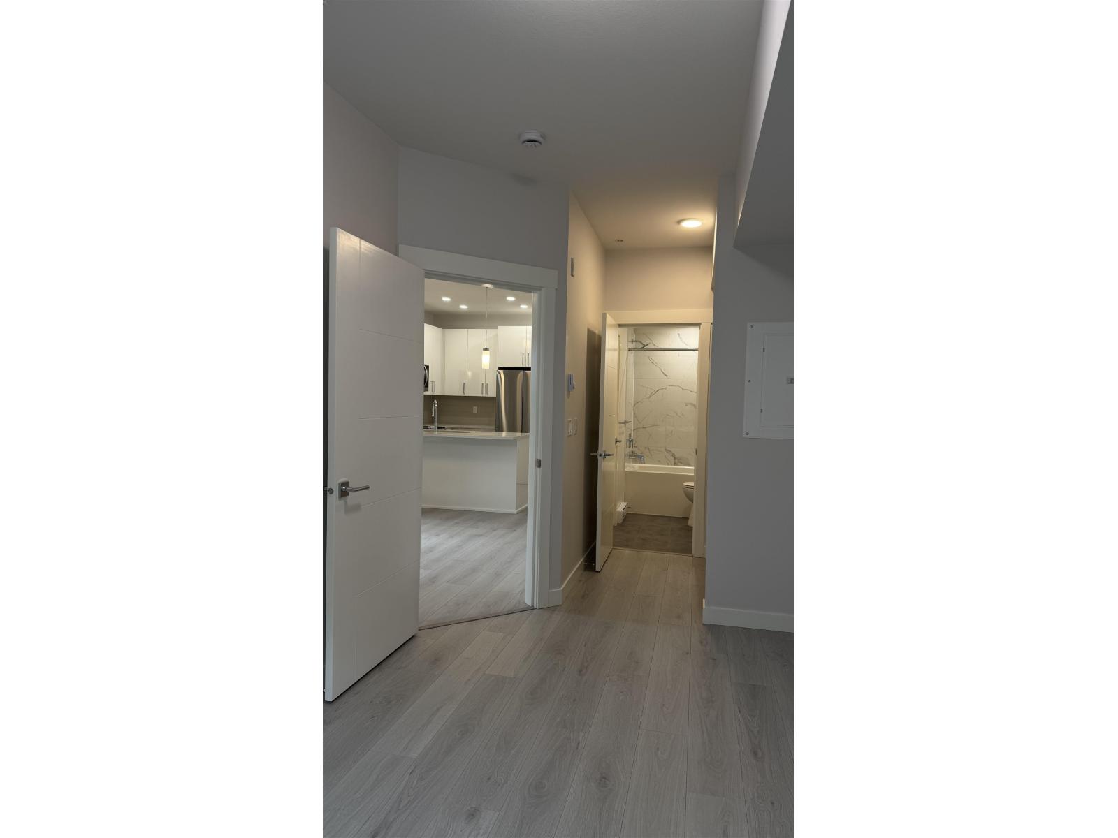 112 33886 Pine Street, Abbotsford, British Columbia V2S 0N9 - Photo 9 - R3069207