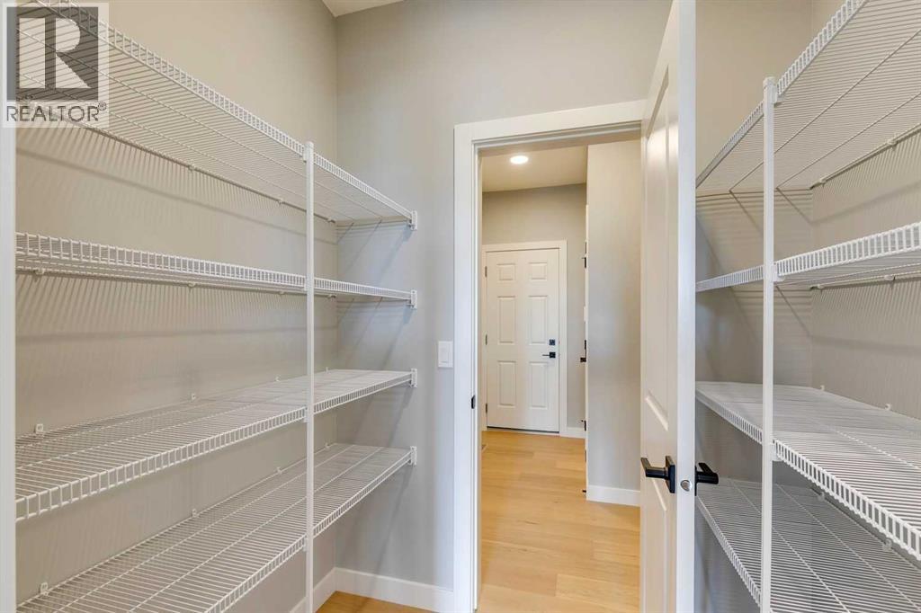 23 Creekstone Green Sw, Calgary, Alberta  T2X 6H6 - Photo 11 - A2268878