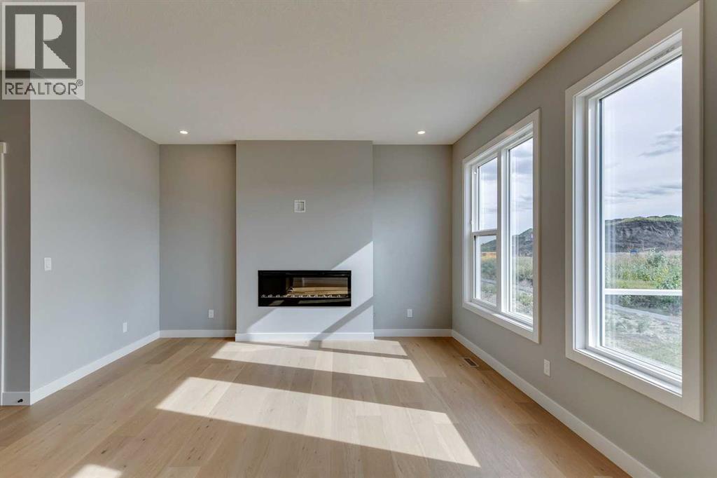 23 Creekstone Green Sw, Calgary, Alberta  T2X 6H6 - Photo 15 - A2268878