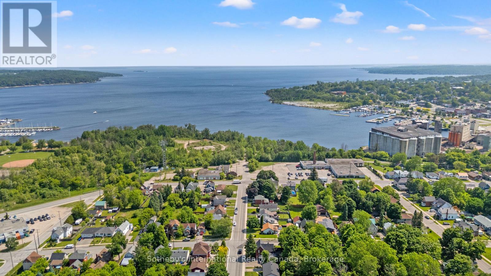 659 Victoria Street, Midland, Ontario  L4R 1A8 - Photo 25 - S12222561