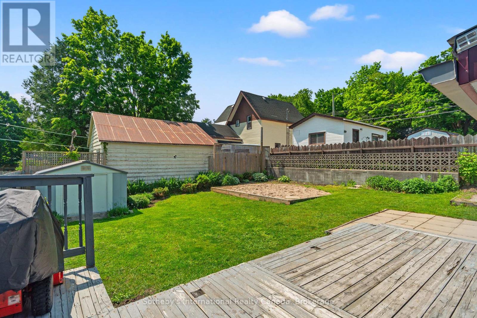 659 Victoria Street, Midland, Ontario  L4R 1A8 - Photo 22 - S12222561