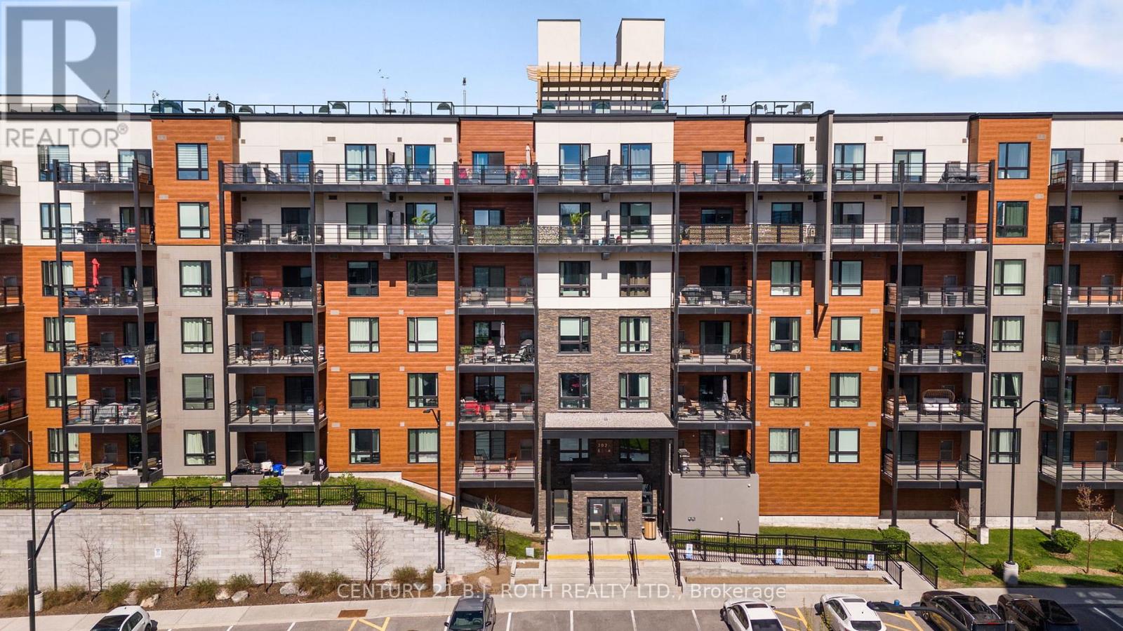 115 - 302 ESSA ROAD, Barrie, Ontario