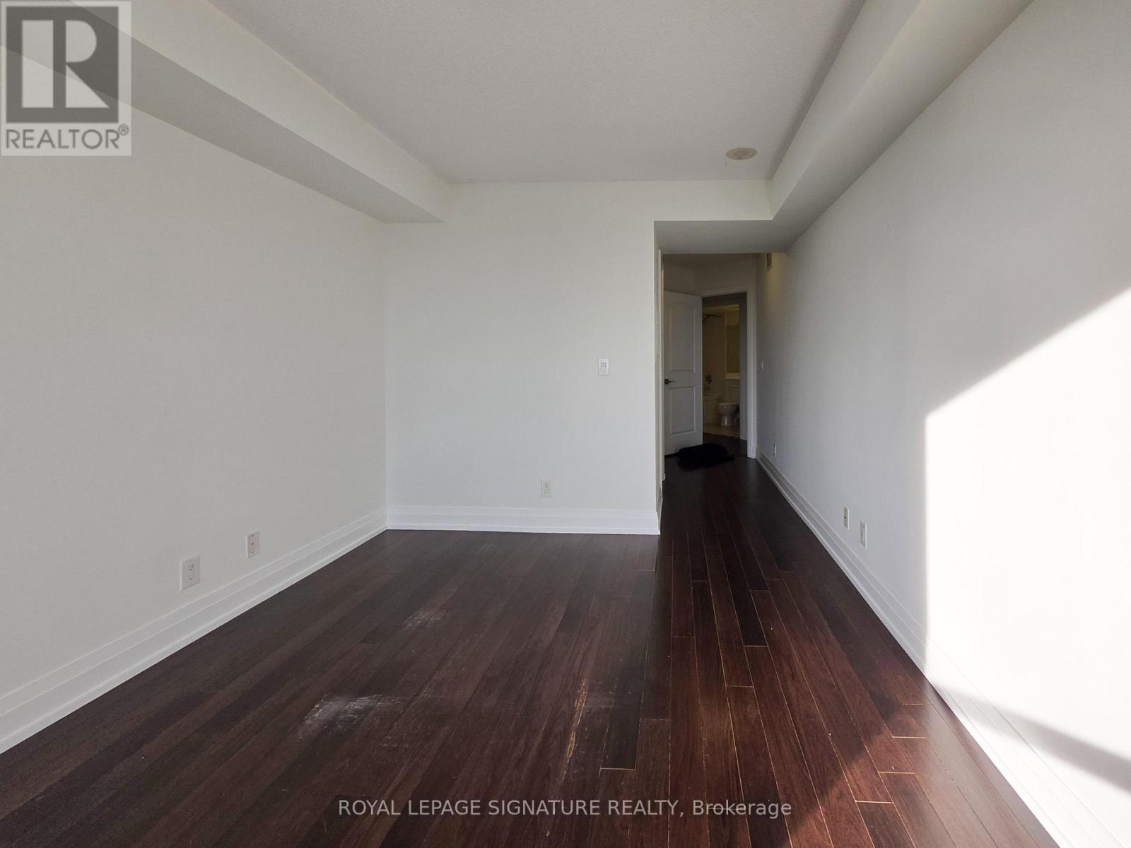 411 - 1060 Sheppard Avenue W, Toronto, Ontario  M3J 0G7 - Photo 11 - W12573244