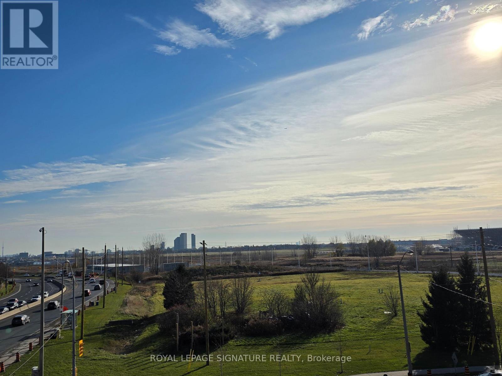 411 - 1060 Sheppard Avenue W, Toronto, Ontario  M3J 0G7 - Photo 24 - W12573244