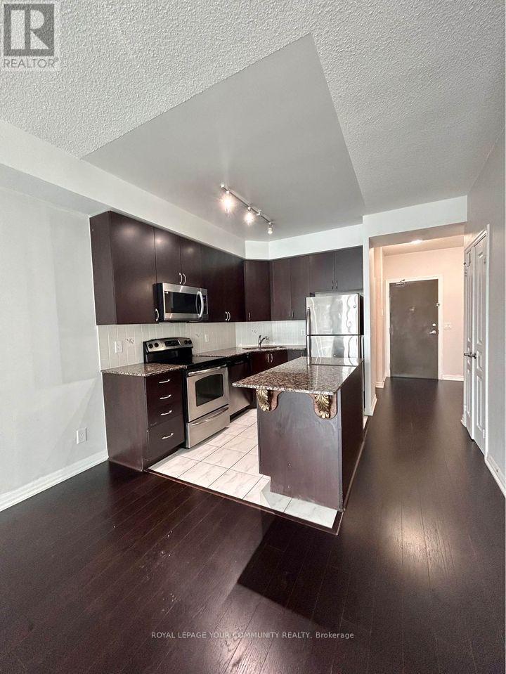 2511 - 223 Webb Drive, Mississauga, Ontario  L5B 0E8 - Photo 2 - W12573256