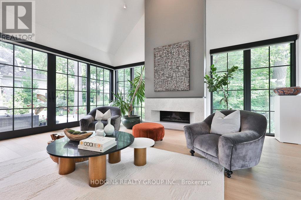 238 Mineola Road W, Mississauga, Ontario  L5G 2C9 - Photo 20 - W12573258