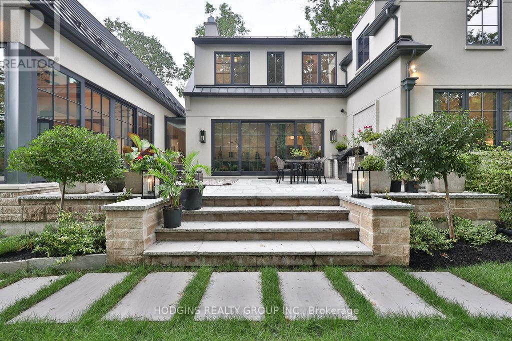 238 Mineola Road W, Mississauga, Ontario  L5G 2C9 - Photo 42 - W12573258