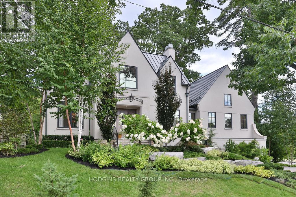 238 Mineola Road W, Mississauga, Ontario  L5G 2C9 - Photo 49 - W12573258