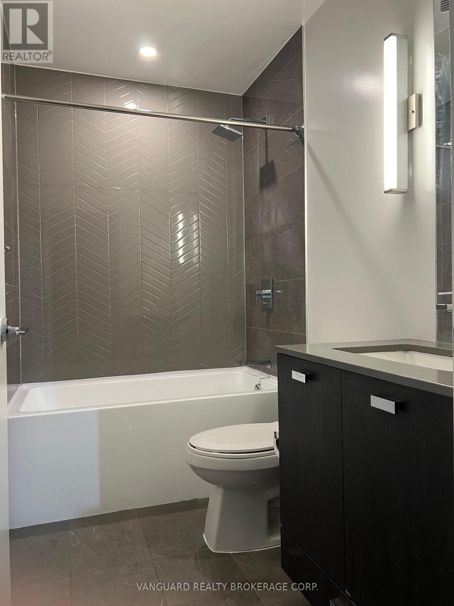 #1206 - 10 De Boers Drive, Toronto, Ontario  M3J 0L6 - Photo 6 - W12573334