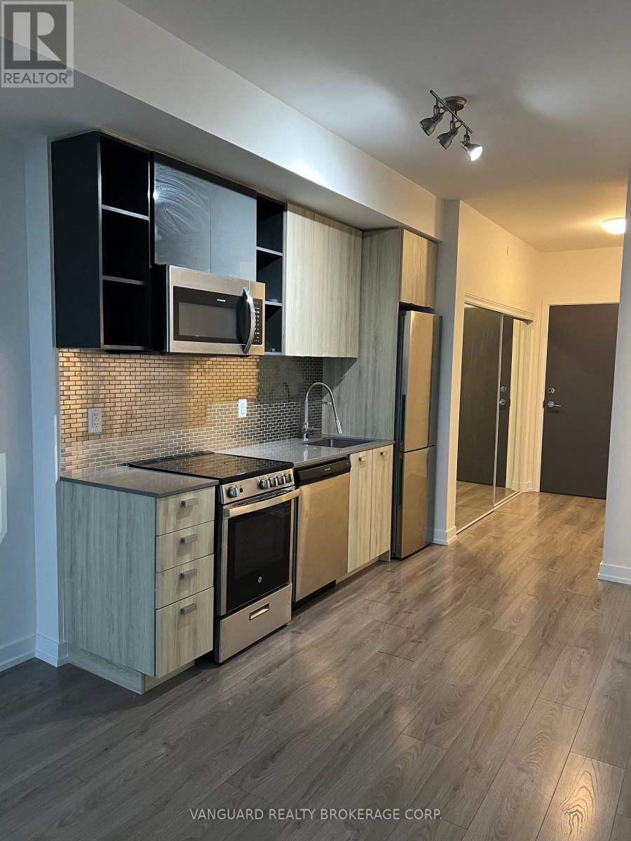 #1206 - 10 De Boers Drive, Toronto, Ontario  M3J 0L6 - Photo 7 - W12573334