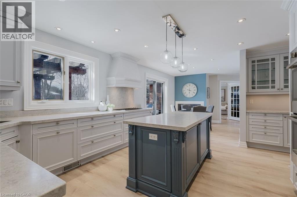 954 Wintergreen Place, Burlington, Ontario  L7T 4K4 - Photo 14 - 40765627